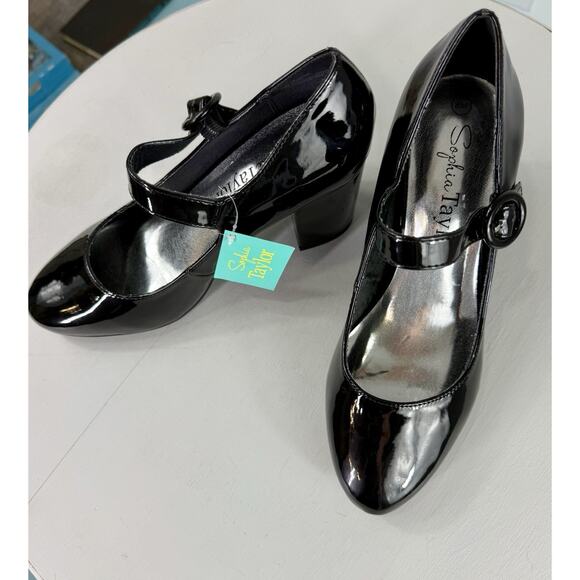 Sophie Taylor patent leather Mary Jane’s - Picture 5 of 10